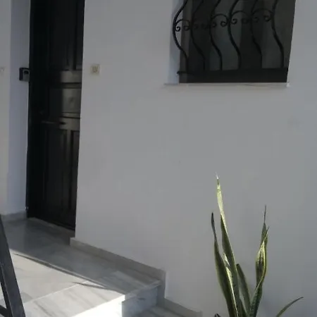 Phoeve Apt-lovely 1-br Near The Apartament *